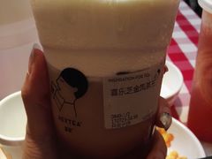 -喜茶(上海打浦桥日月光gelato lab+店)