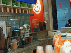 -CoCo都可(湖滨银泰店B区店)