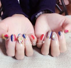-睫乐园•睫公馆•美睫美甲沙龙