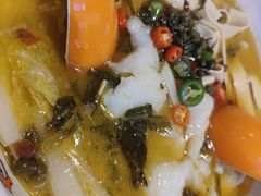 青花椒酸菜鱼-小六鱼你.下饭酸菜鱼(益田假日广场店)