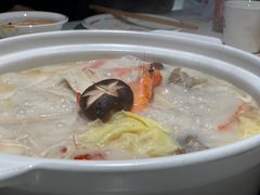 -三人行骨头王火锅(长寿店)