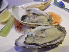 -亚洲国际大酒店·云顶阁旋转自助餐厅
