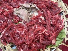 -潮汕·草根牛肉档(上海荟聚城市集市店)