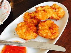 -Dang restaurant (patong phuket)