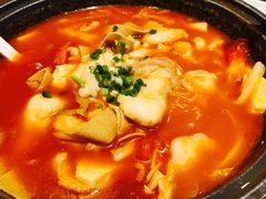-渝是乎酸菜鱼(龙旗购物中心店)