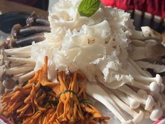 -东来顺(非遗·清真火锅·盛世广场店)