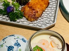-阿吾罗·月咏精致日料(港汇恒隆广场店)