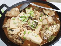 -万佛湖许老大铁锅鱼(黑金冠店)
