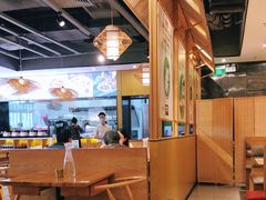 大堂-胡子大厨·超级小炒肉(晶耀前滩店)