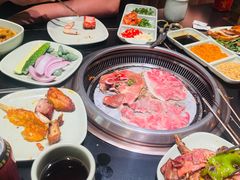 -梨花自助烤肉(西三旗万象汇黑金店)