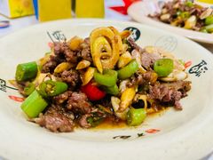 -何永光123鲜牛肉馆(1号店)