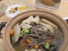 -轻蔬不用等·素食(江苏路店)
