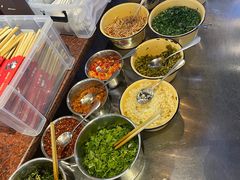 -丽丽三鲜螺蛳粉(田林路店)