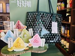 -星巴克(杭州西湖银泰1F店)