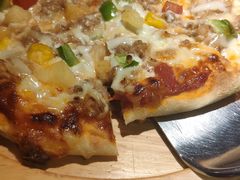 -玛格萝妮比萨屋(陆家浜路店)