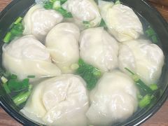 三鲜馄炖-万寿斋(山阴路店)
