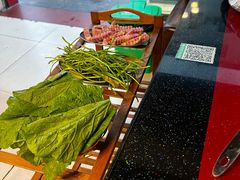 -老石黑山羊毛驴肉火锅(金凯广场店)