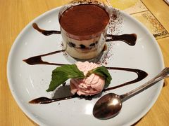 -必胜客(漕宝路店)