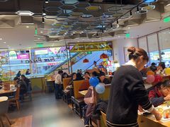 -菲滋意式休闲餐厅(北仑银泰城店)