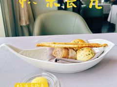 -Da Ivo哒伊沃意大利魔镜餐厅(外滩店)