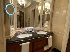 -广州富力丽思卡尔顿酒店