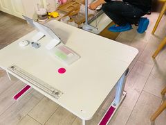 -moll学习桌椅(上海久光百货店)