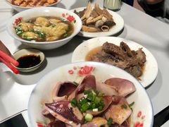 白灼尤鱼-梓记牛什(總店)