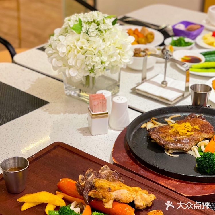 人均不过百的无国界自助餐🤤春节家宴你一定不能错过这里🧨