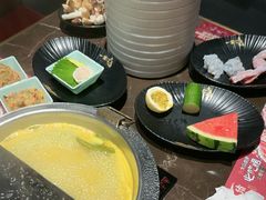 -一绪に和牛寿喜烧(罗湖益田假日店)