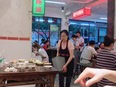 大堂-四小区火锅·巷子里的重庆火锅(花照壁店)
