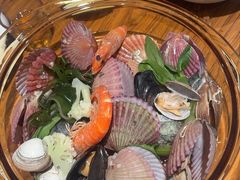 -金太阳海鲜烧烤·本地人餐厅(星海公园店)