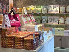 -嘉华鲜花饼(四方街旗舰店)