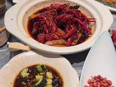 -肥肥虾庄·金牌油焖大虾(东湖欢乐谷店)