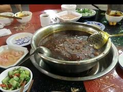 -九尺赵老四鲜鹅肠火锅