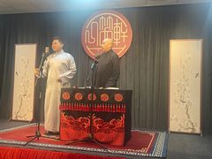 -虹桥艺术中心