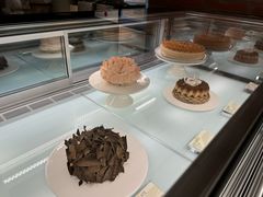 -潮一不贰·法式甜品·生日蛋糕·西式简餐(外滩店)