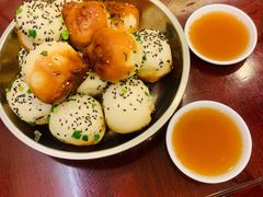 特色生煎-三两春(浦三路店)