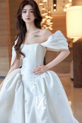 -Renee芮亦婚纱(原丽莎)