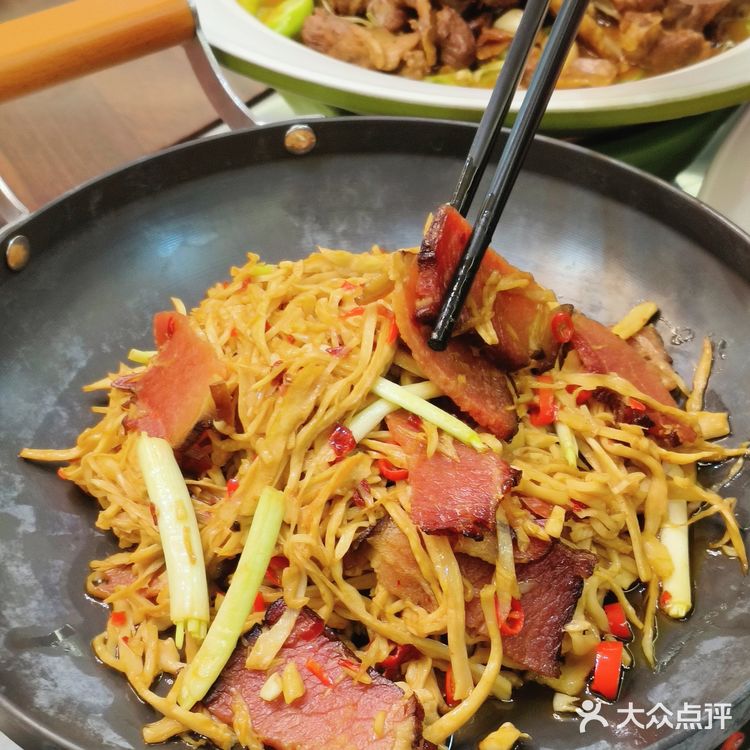 在天津！这家川湘菜馆好吃是有原因的