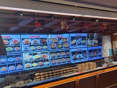 -八府香鸭·啫啫煲(华山路店)