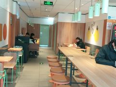 -麦当劳(玉桥中路店)
