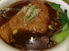 -宝界普菲特湖畔酒店