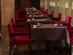 -粤尚腾香居中餐厅(首都机场希尔顿店)
