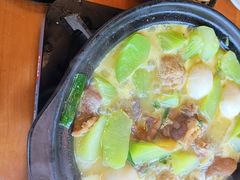 -莲餐厅·湖北菜·潜江小龙虾店(愚园路店)