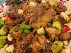 -闯关东东北农家菜(崂山石老人店)