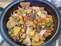 -老钟家烤羊排·敦伊阁清真餐厅胡羊焖饼