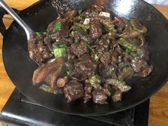 -牛八宝桂林米粉(八里庄店)