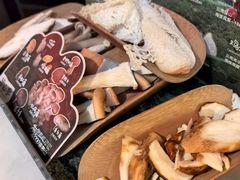 -芸山季·云南山珍菌火锅(人民广场来福士店)