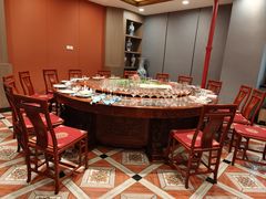 -万荣烤鸭店·北京菜(农光里店)