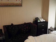 -昆明朗威酒店(昆明站火车站双桥夜市风情街店)